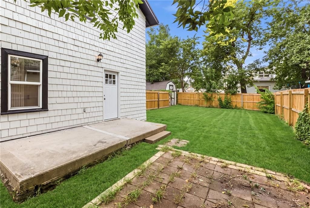 106 W Neosho Street — photo 23