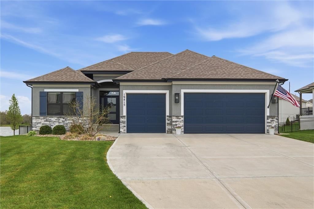 19415 W 201st Terrace, Spring Hill, KS