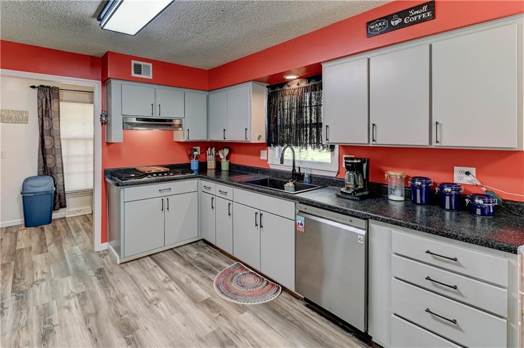 1510 SW 19th Street — photo 11