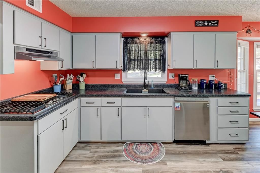 1510 SW 19th Street — photo 13