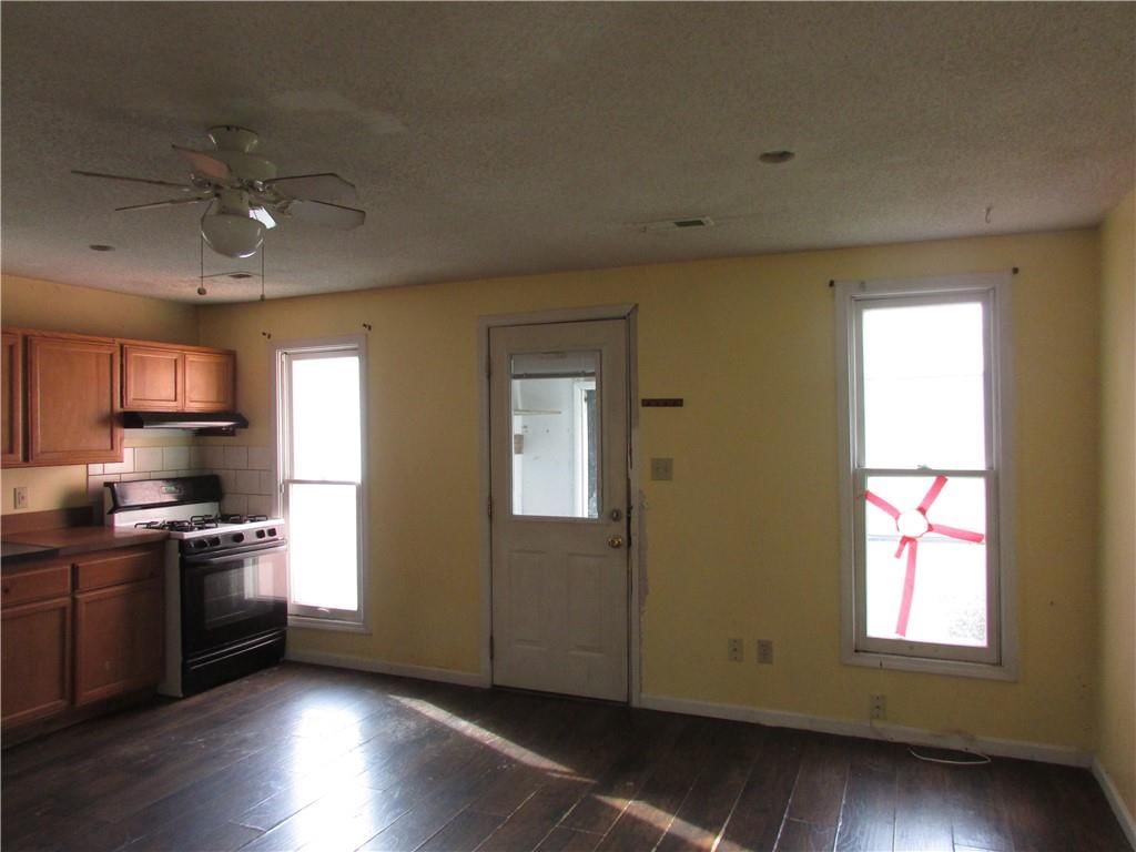 517 Lincoln Avenue — photo 6