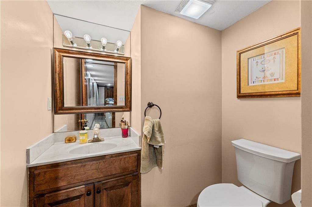 11262 Hadley Street — photo 20
