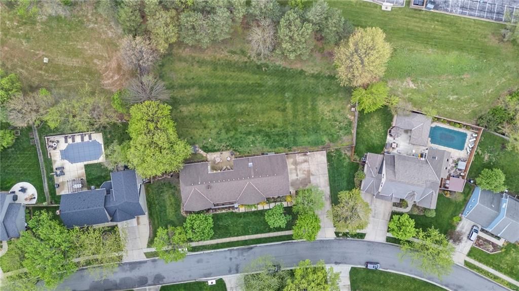 11262 Hadley Street — photo 24