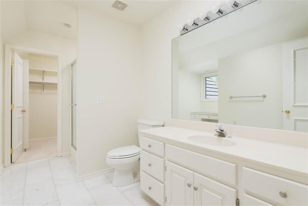 11413 Manor Road — photo 38