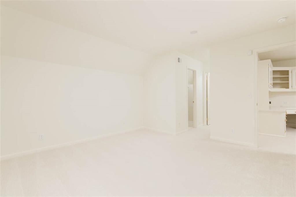 11413 Manor Road — photo 42