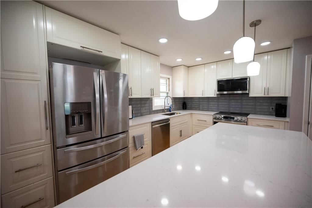 12506 Jackson Avenue — photo 3