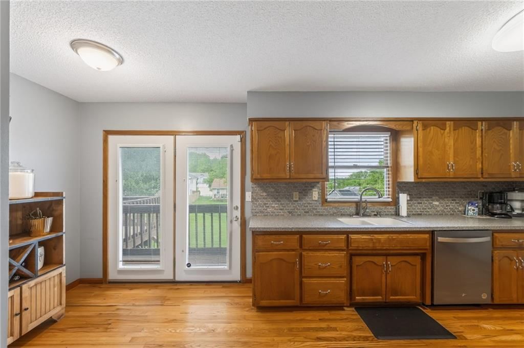 6248 N Mercier Street — photo 8