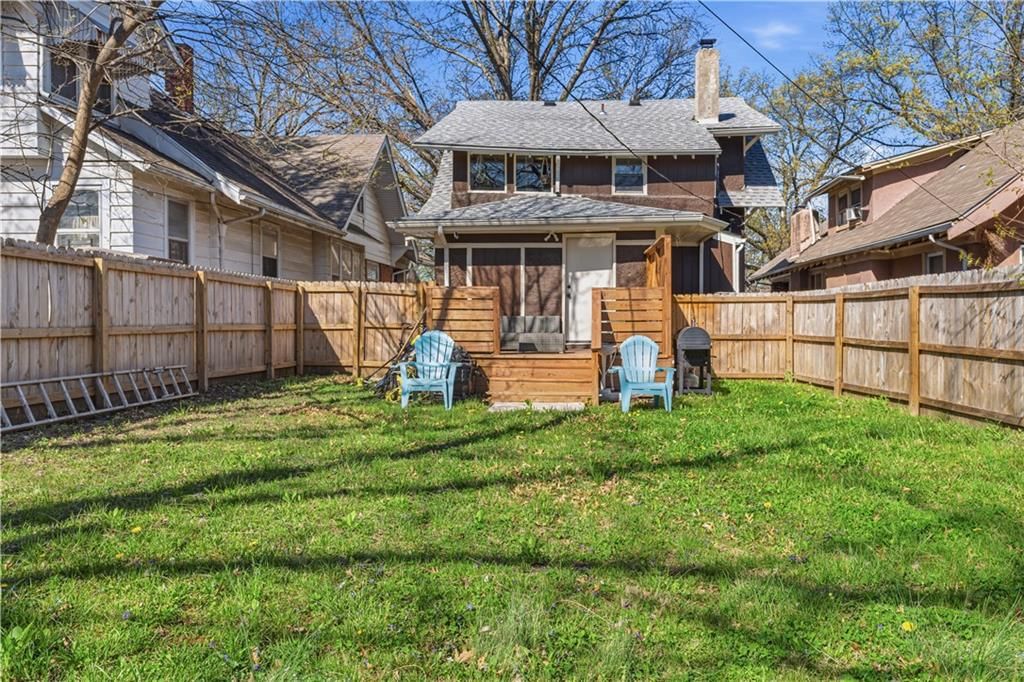 4031 S Benton Avenue — photo 31