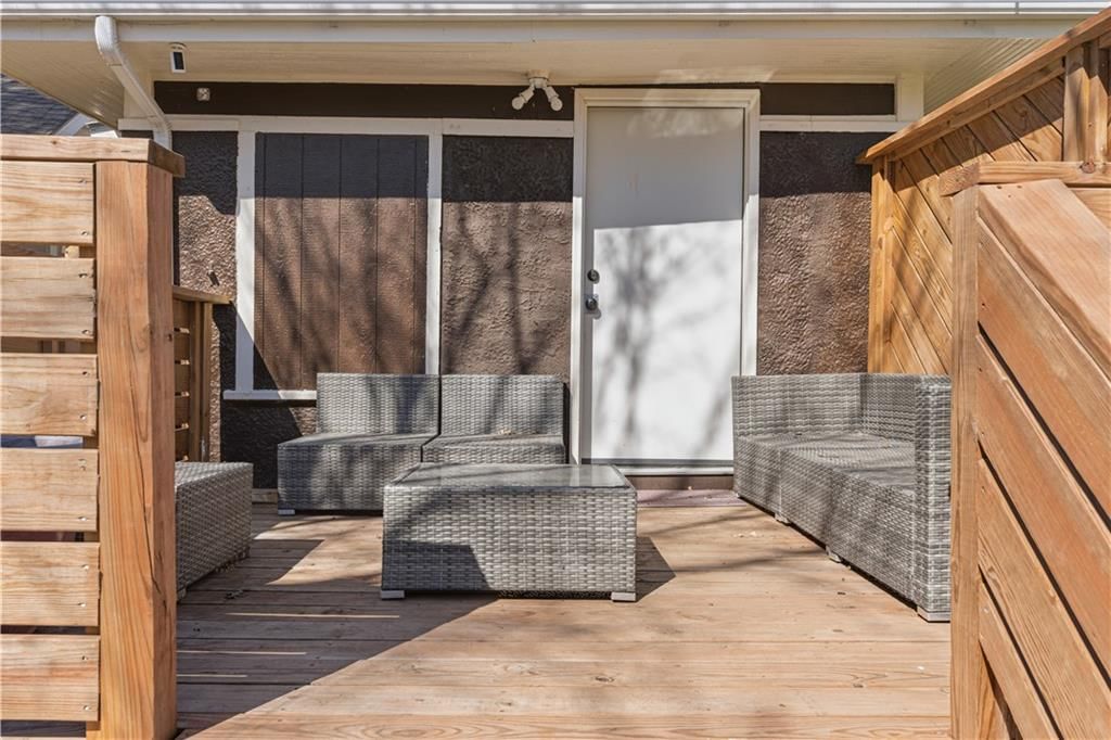 4031 S Benton Avenue — photo 34