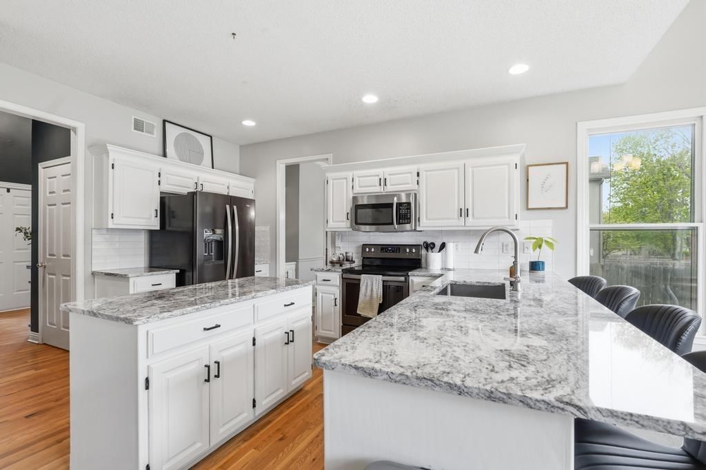 13117 S Hagan Street — photo 15