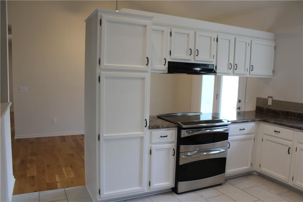 14403 W 90th Court — photo 5