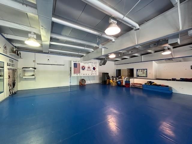409 W Pine Street — photo 7