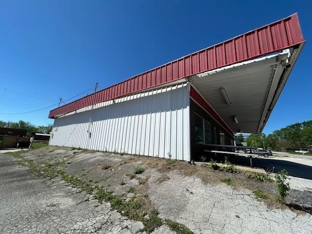 409 W Pine Street — photo 17