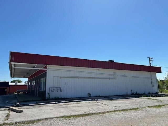409 W Pine Street — photo 21