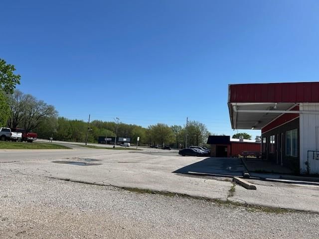 409 W Pine Street — photo 22
