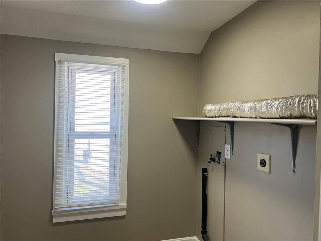 701 W 224 Highway — photo 18