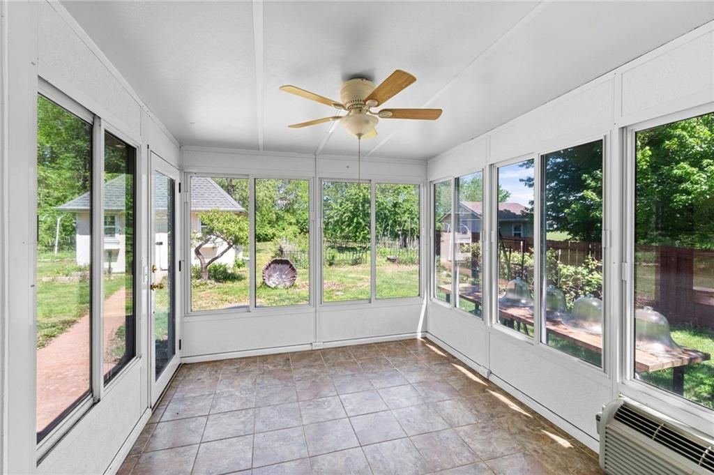 715 Lark Street — photo 12