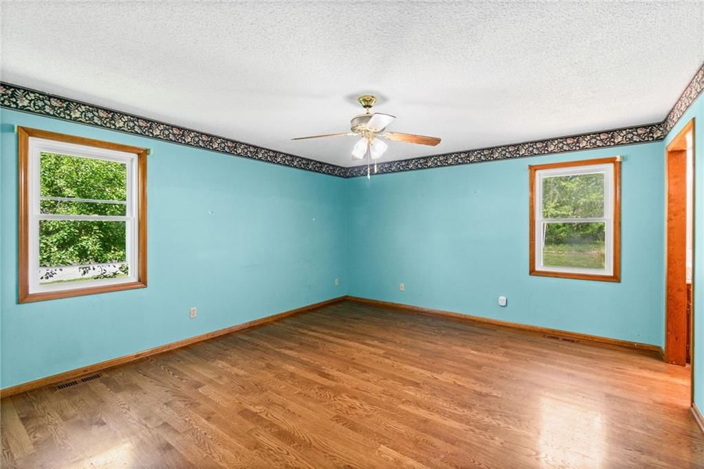 715 Lark Street — photo 17