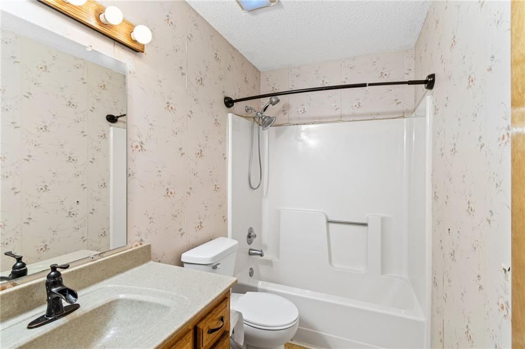 715 Lark Street — photo 27
