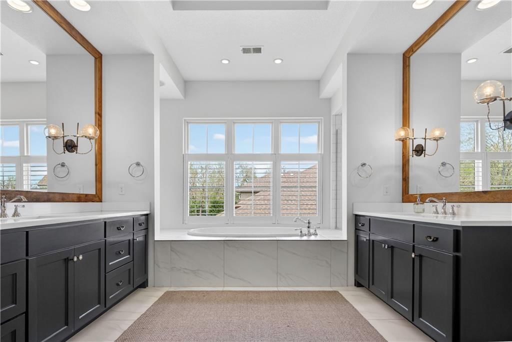 16404 Rosehill Street — photo 35