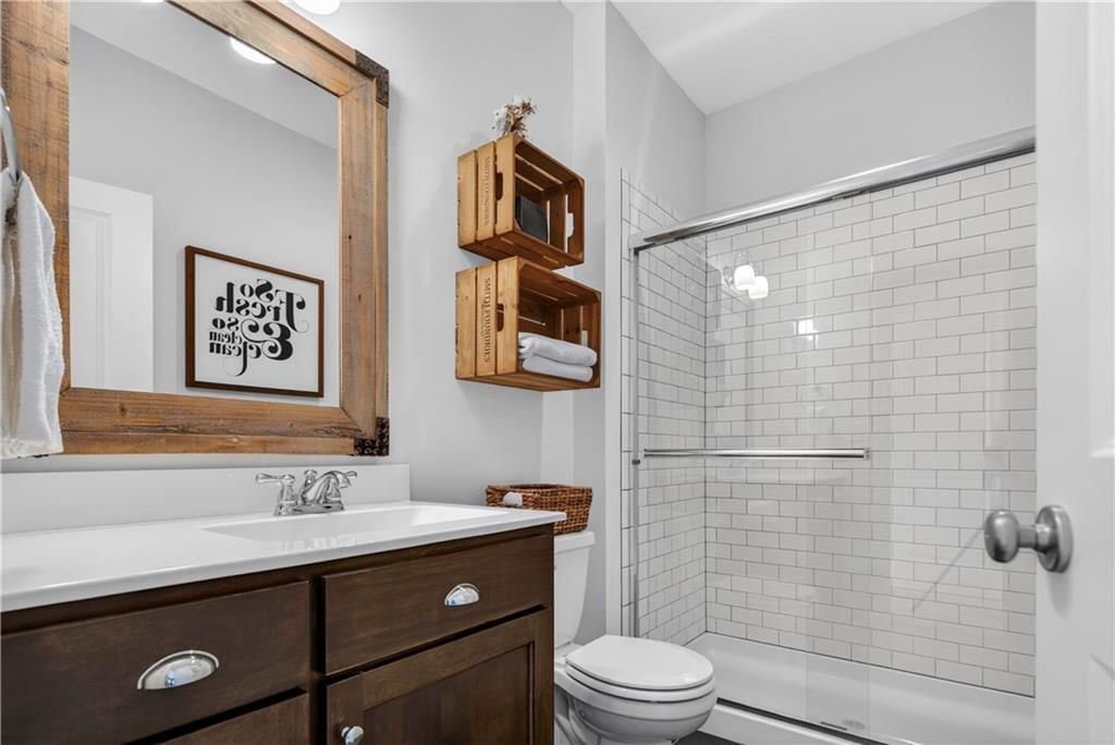 16404 Rosehill Street — photo 46