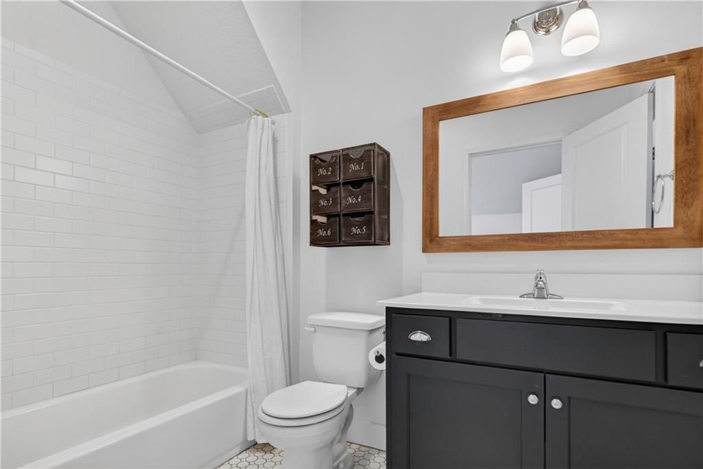 16404 Rosehill Street — photo 48