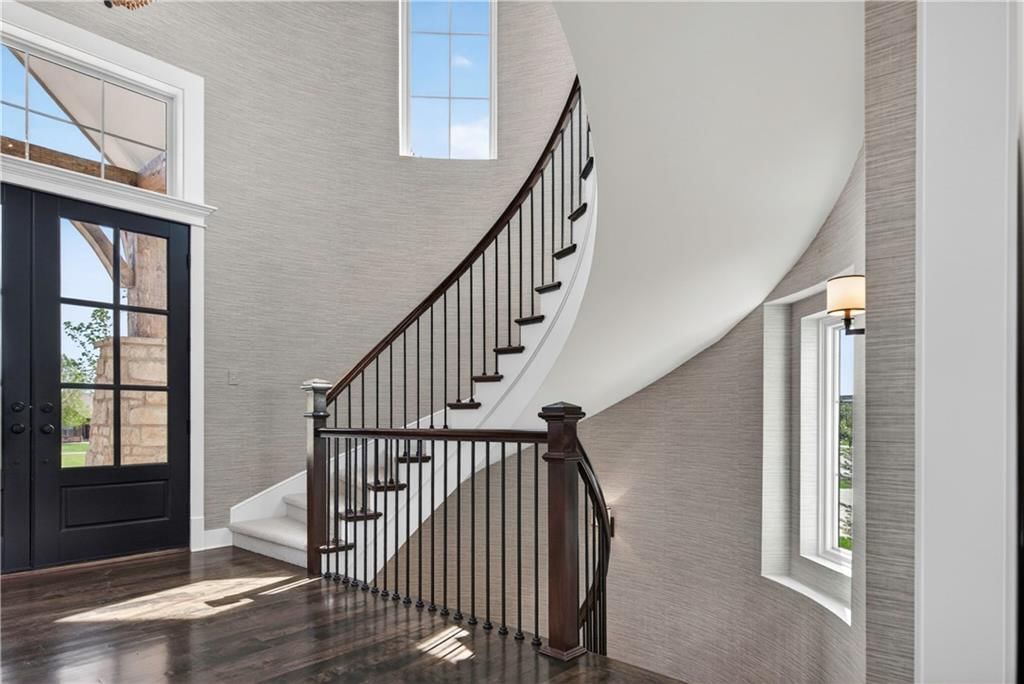 16404 Rosehill Street — photo 49