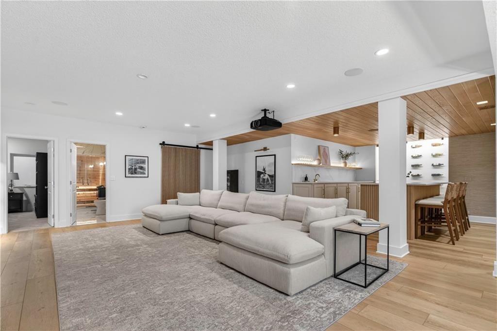 16404 Rosehill Street — photo 58