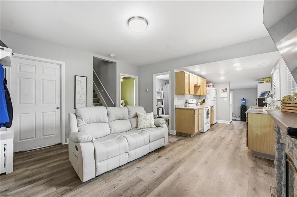 538 W Loula Street — photo 3