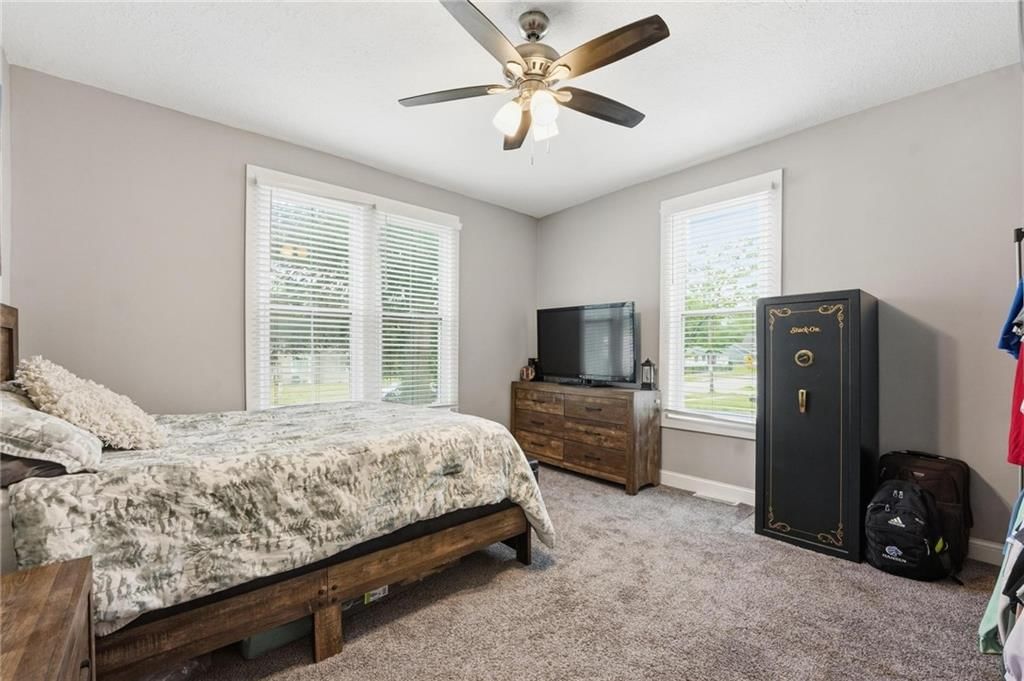 538 W Loula Street — photo 12
