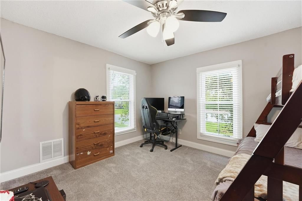 538 W Loula Street — photo 22