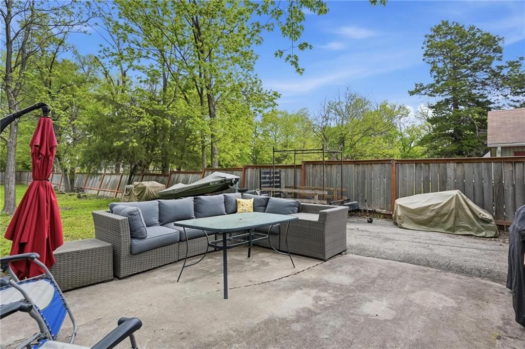 538 W Loula Street — photo 23