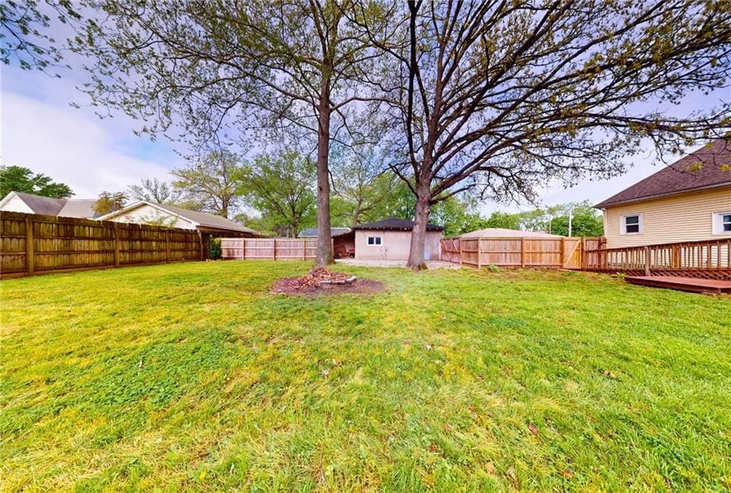 419 W Cherry Street — photo 4