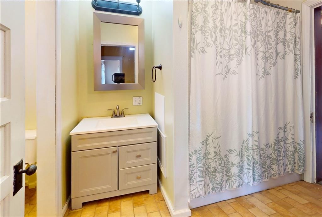 419 W Cherry Street — photo 14