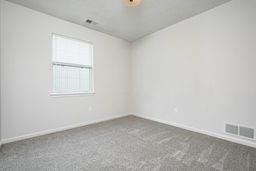 4612 NE Whispering Winds Drive — photo 10
