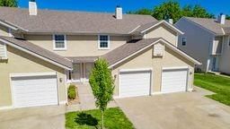 4612 NE Whispering Winds Drive — photo 13