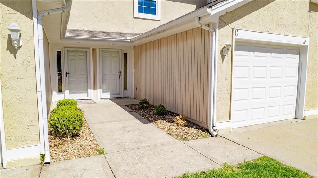 4612 NE Whispering Winds Drive — photo 14