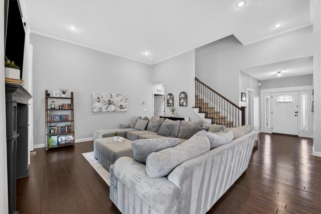 19104 W 100th Terrace — photo 10