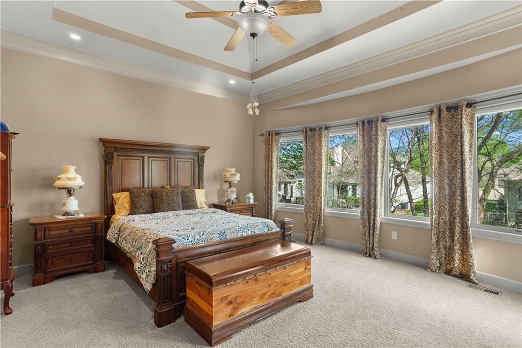 608 NE Sundown Drive — photo 22