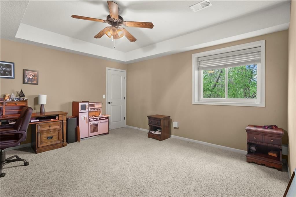 608 NE Sundown Drive — photo 34