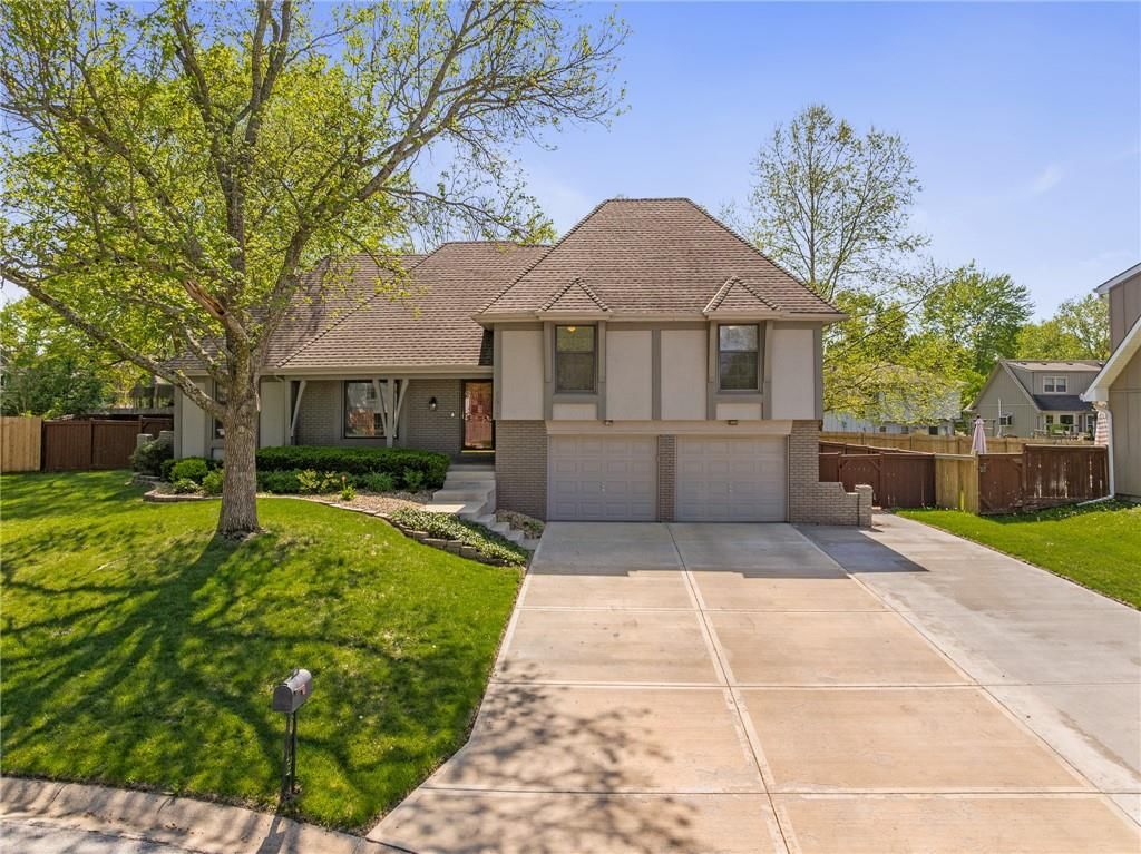 1613 E Sleepy Hollow Circle — photo 3
