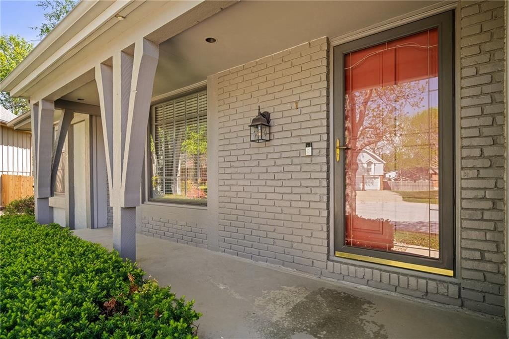 1613 E Sleepy Hollow Circle — photo 13