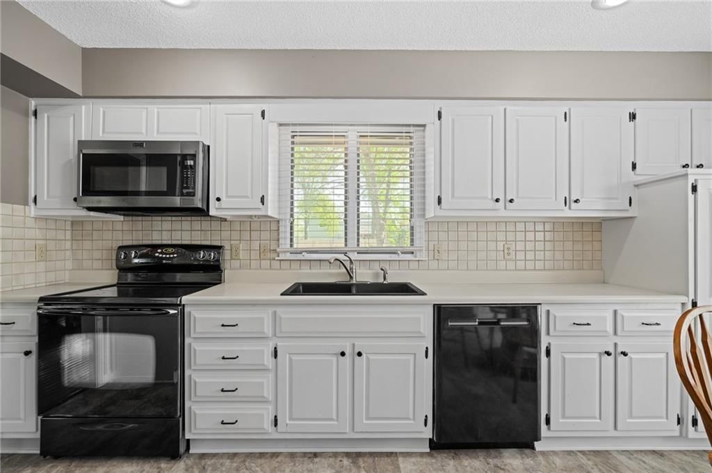 1613 E Sleepy Hollow Circle — photo 33
