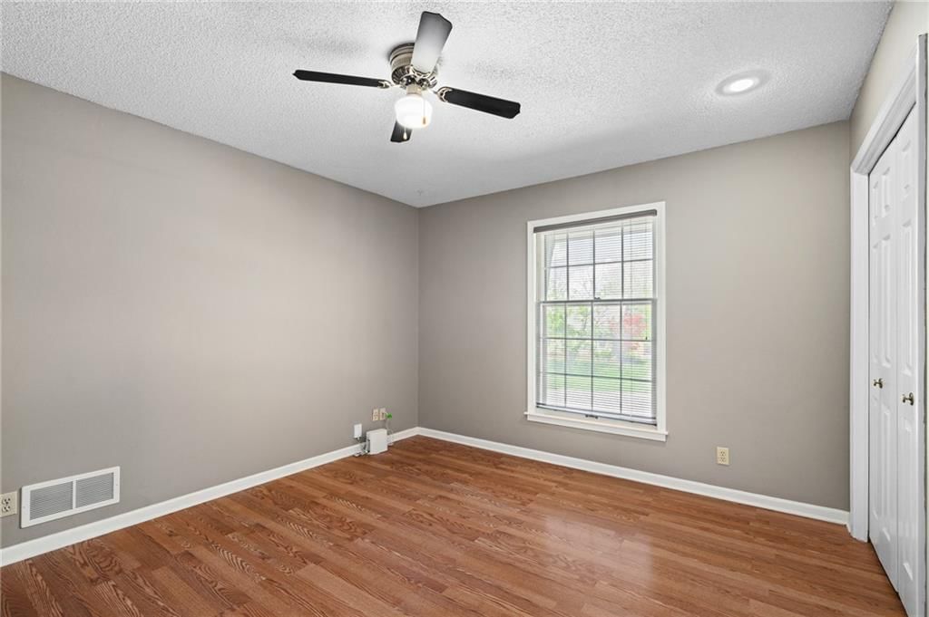 1613 E Sleepy Hollow Circle — photo 45