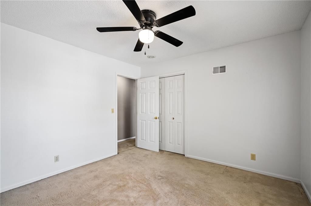 1613 E Sleepy Hollow Circle — photo 48
