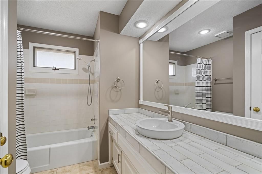 1613 E Sleepy Hollow Circle — photo 49