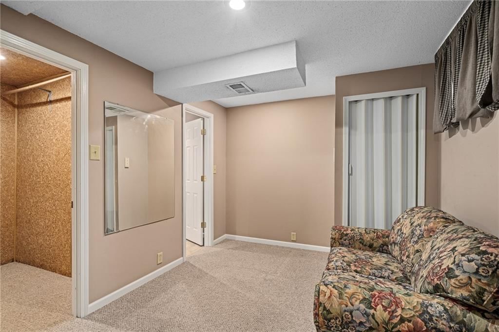 1613 E Sleepy Hollow Circle — photo 58