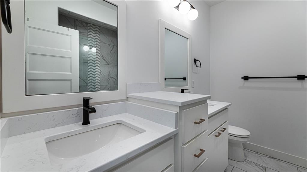 1032 SW Armie Street — photo 15