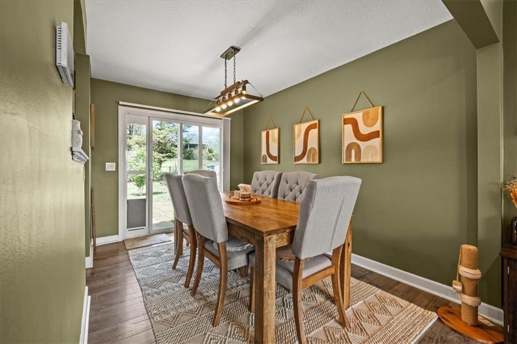 109 SE Moore Court — photo 9