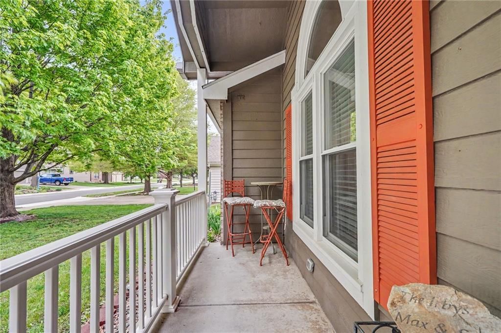 556 Brentwood Drive — photo 5